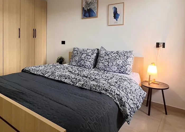 Helga 公寓 Durrës